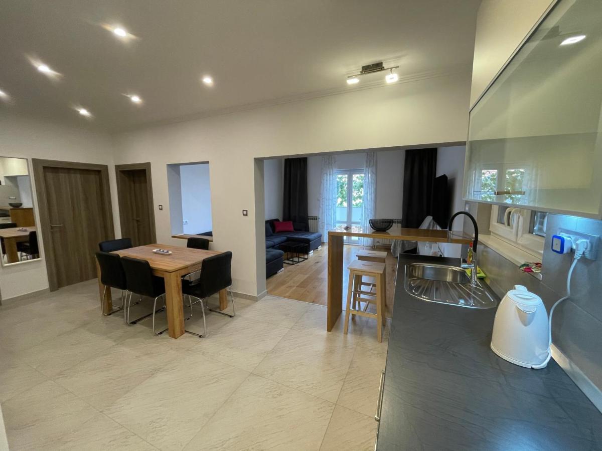 Apartament Mateo *